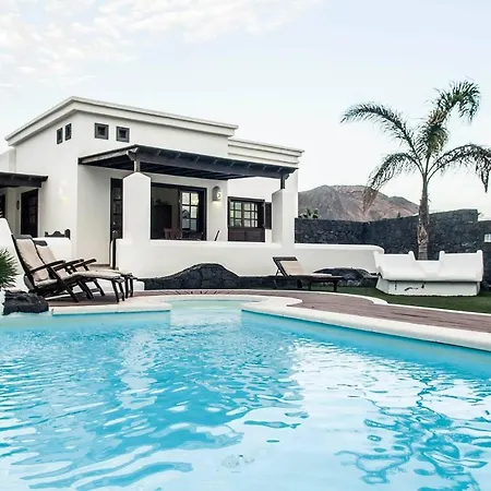 Villa Victoria Playa Blanca Villa *